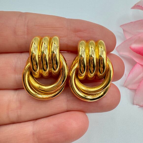 Vintage Knot Pipe Door Knocker Earrings Chunky Retro 80s 90s Gold Tone Runway - Picture 2 of 6